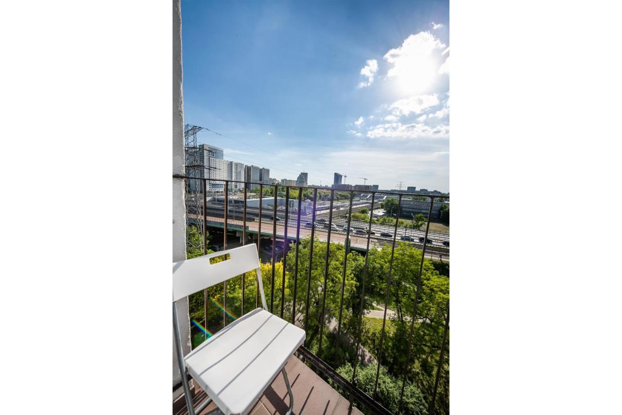 Metro Dworzec Gdanski Elegant Studio Apartman Varsó Kültér fotó
