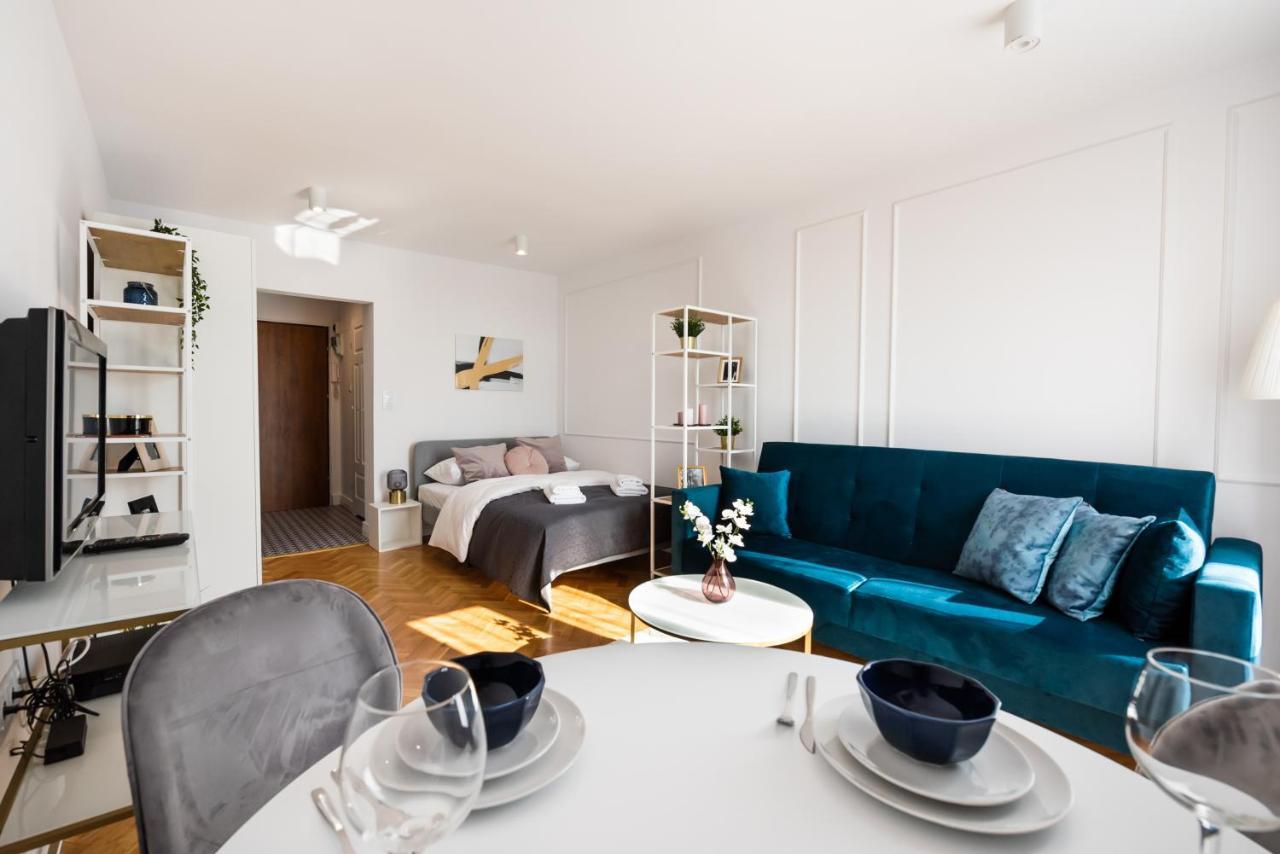 Metro Dworzec Gdanski Elegant Studio Apartman Varsó Kültér fotó